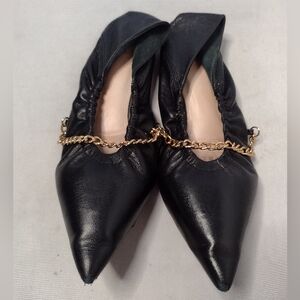 Porte & Paire Chain-Embellished Calf Leather Point-Toe Flat Shoes 36.5 Black A31
